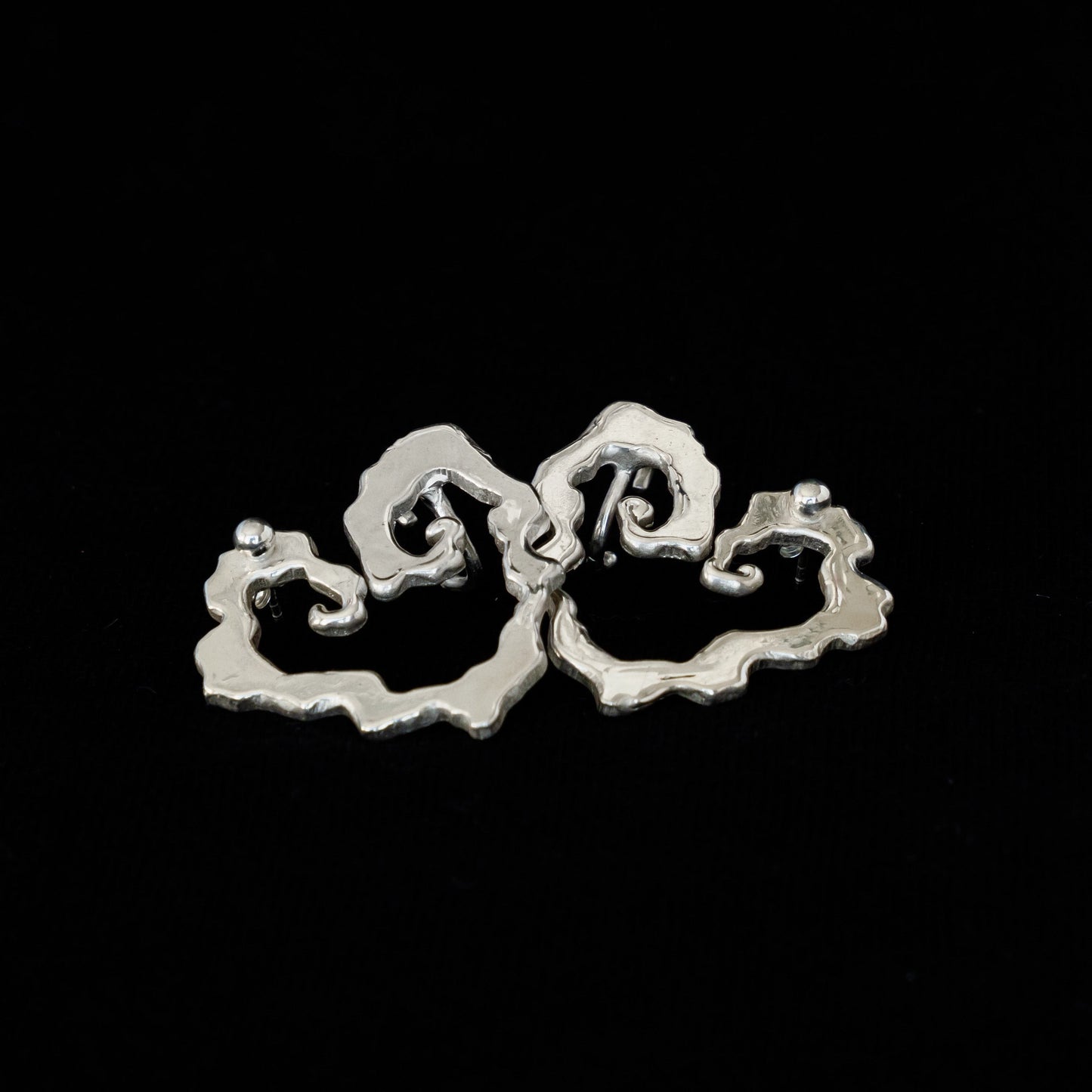 Menhir cuff earrings