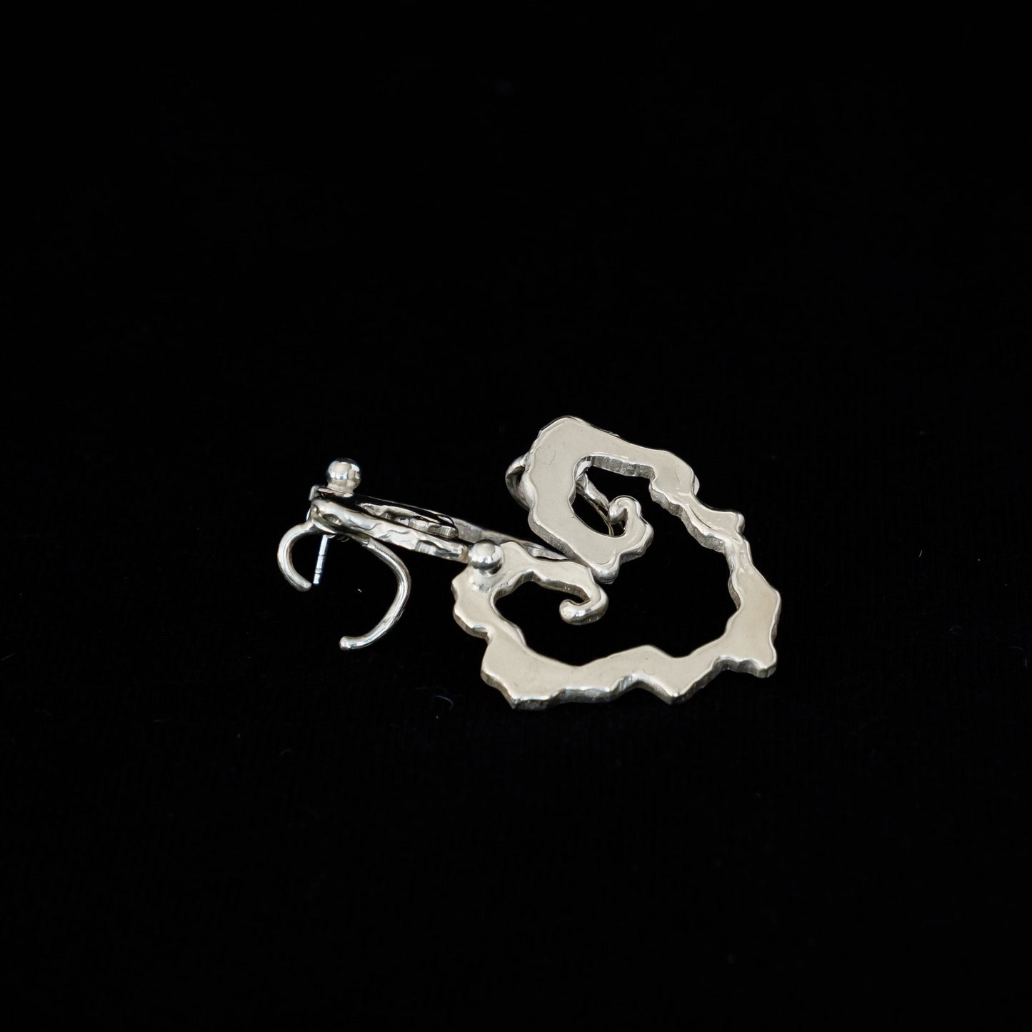 Menhir cuff earrings