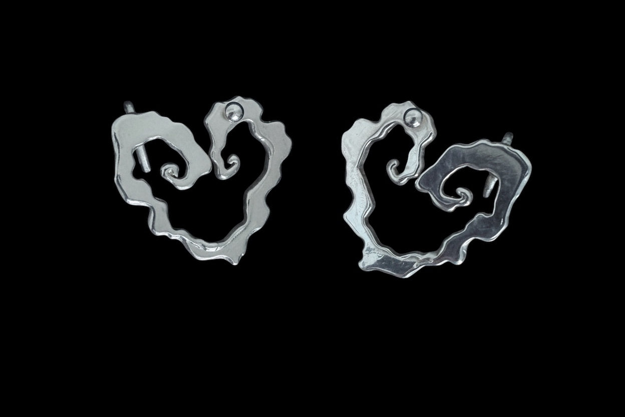 Menhir cuff earrings